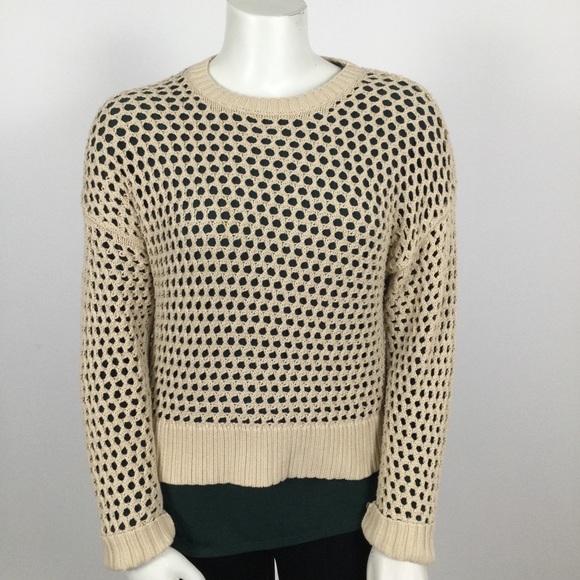 👛 2/$25 OLD NAVY Crew Neck Long Sleeved Hollow Out Boxy Style Sweater, Medium - Picture 3 of 6